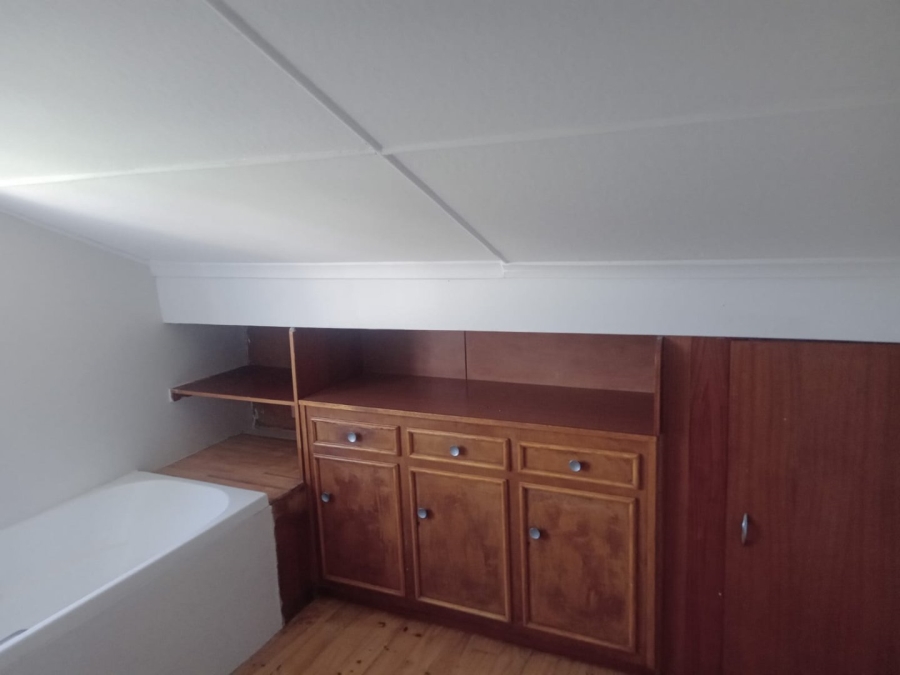 4 Bedroom Property for Sale in Noorsekloof Eastern Cape